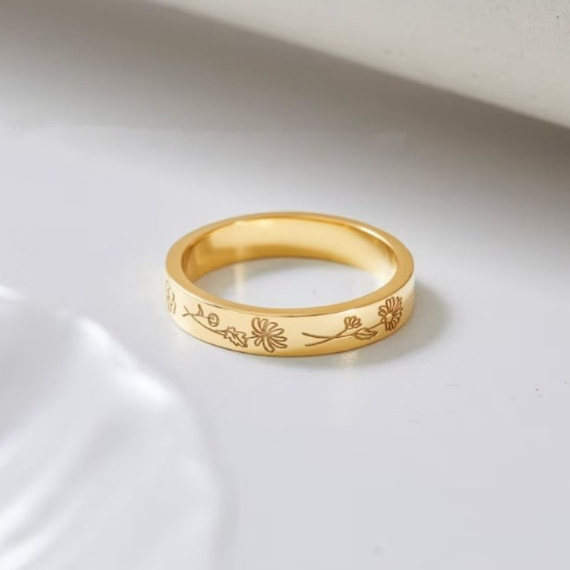 Bloom of the Moment Ring